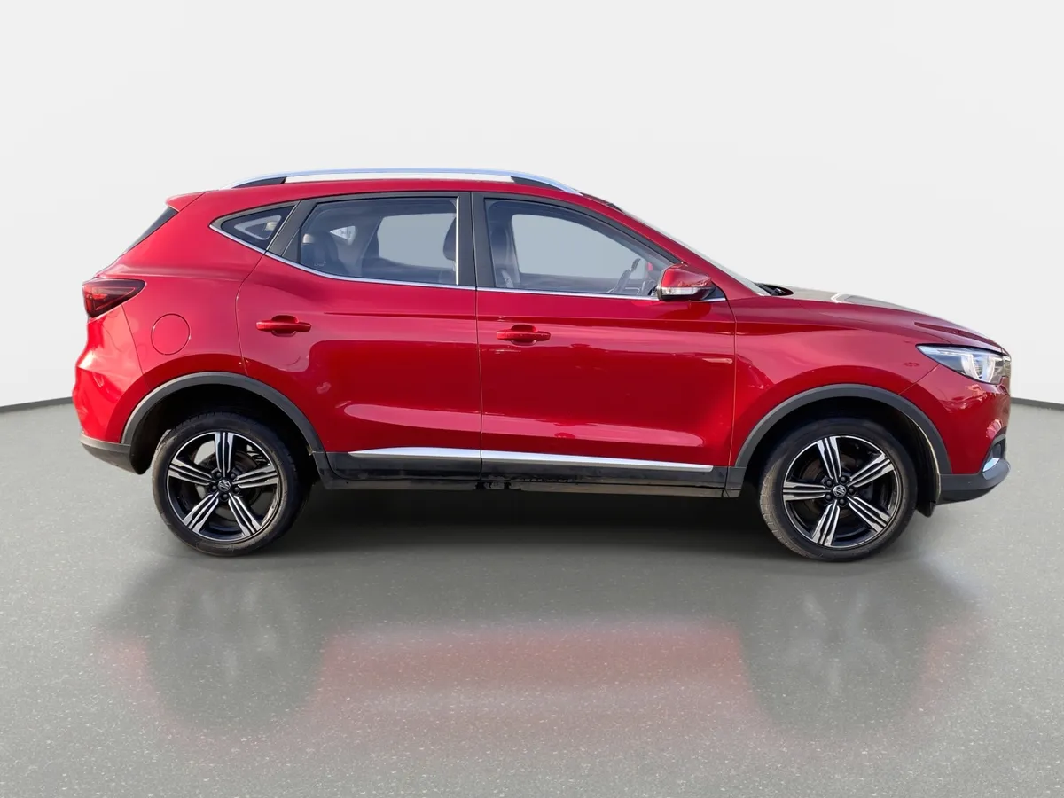 MG Mg Zs 1.5 Comfort 4x2 Mt 5p año 2020