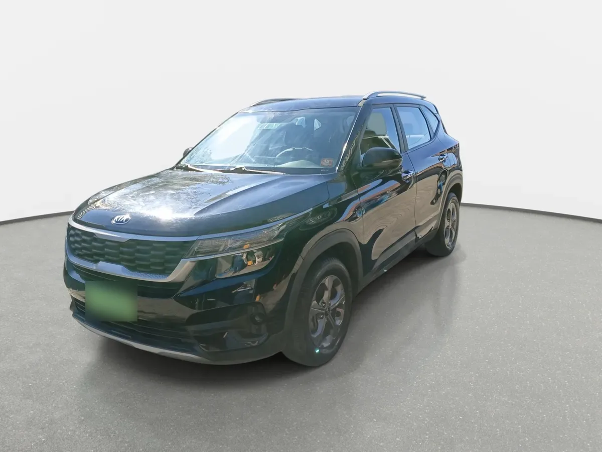 Kia Seltos 1.6 Ex 4x2 6mt 5p año 2022
