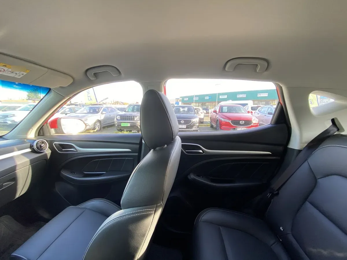 MG Mg Zs 1.5 Comfort 4x2 Mt 5p año 2020