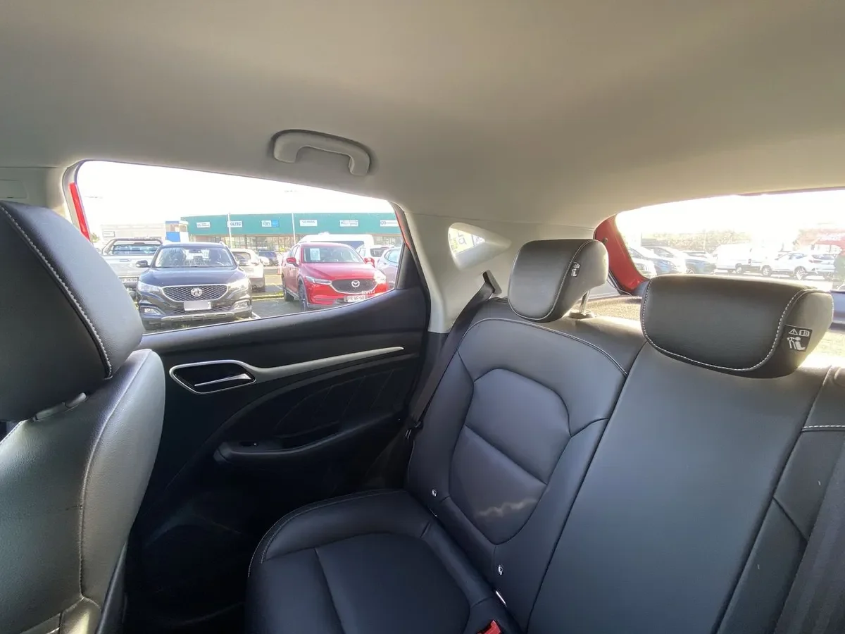 MG Mg Zs 1.5 Comfort 4x2 Mt 5p año 2020