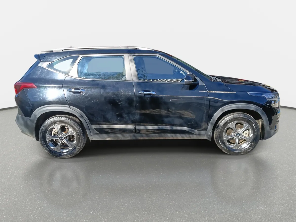 Kia Seltos 1.6 Ex 4x2 6mt 5p año 2022