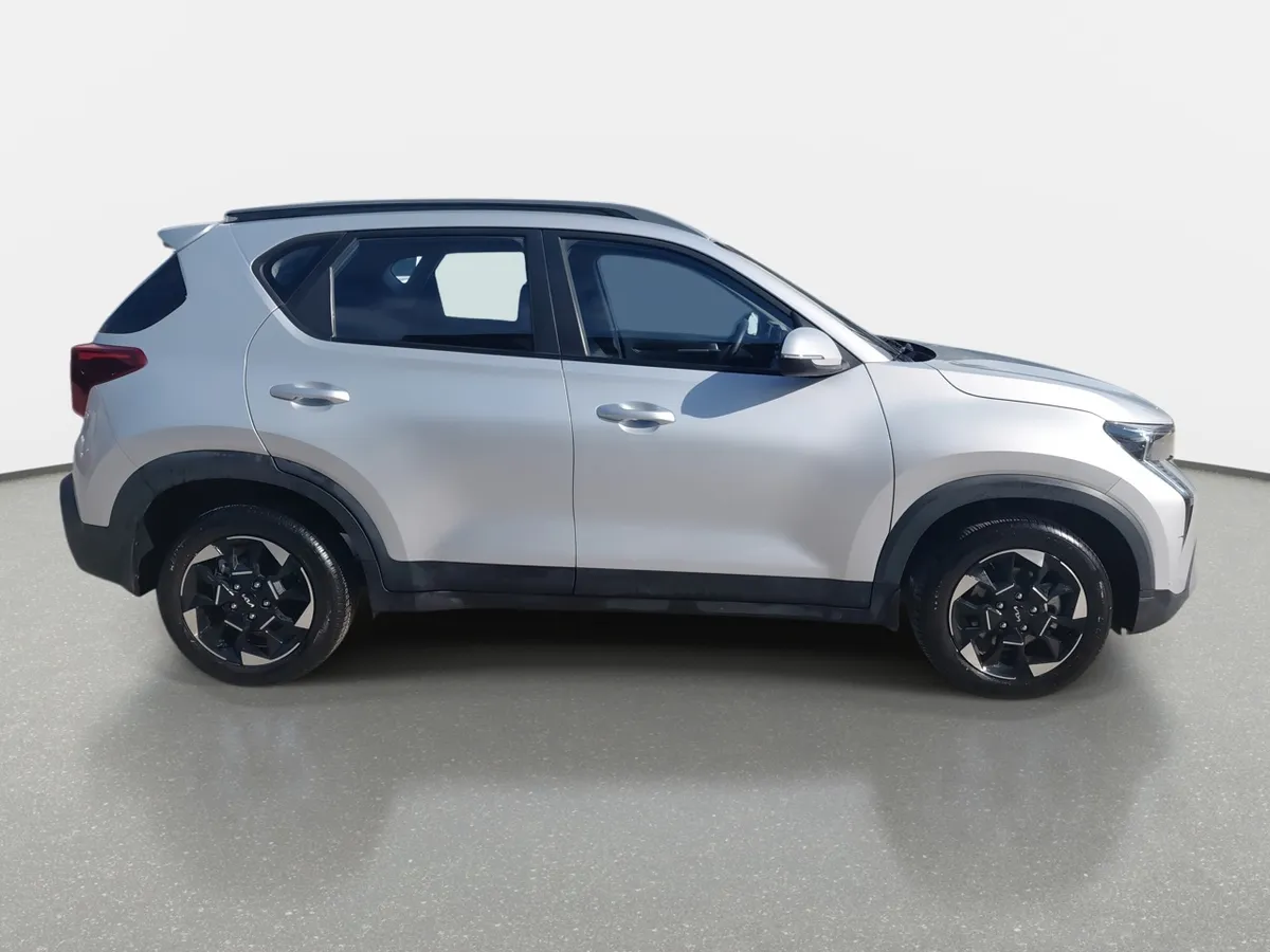 Kia Sonet 1.5 Ex 4x2 Ivt Ri At 5p año 2025