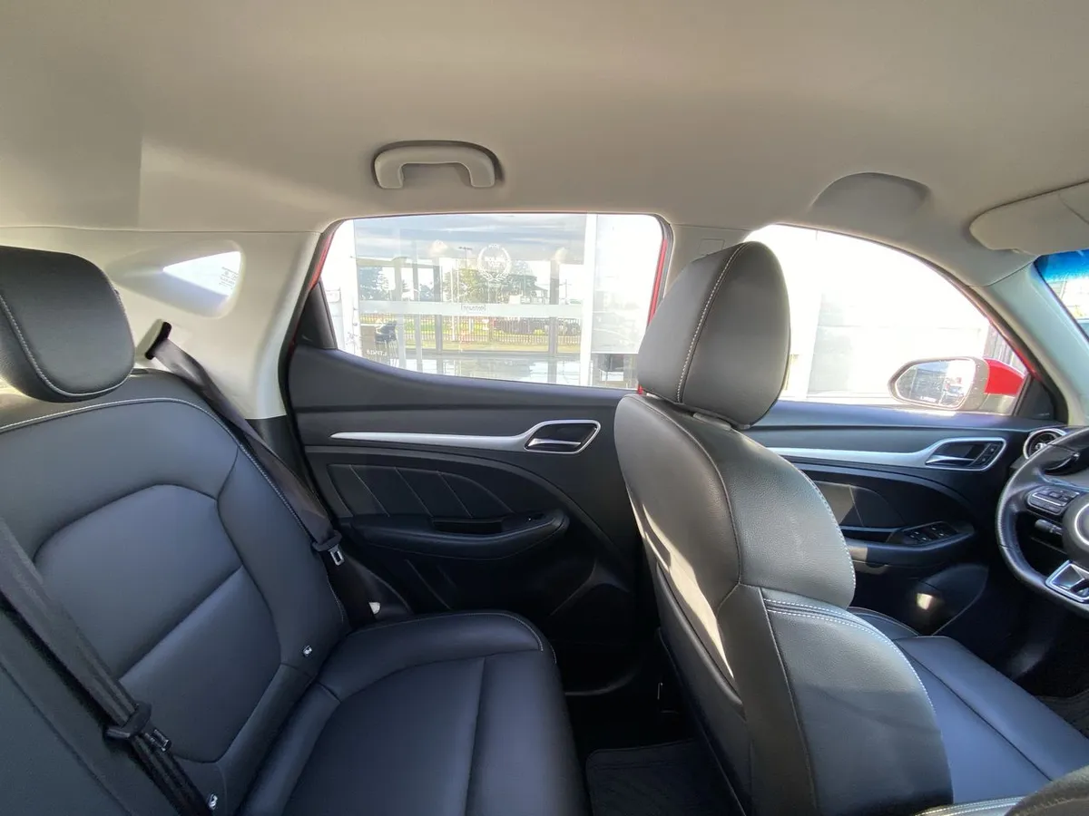 MG Mg Zs 1.5 Comfort 4x2 Mt 5p año 2020