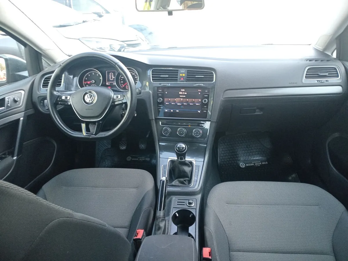 Volkswagen Golf 1.6 4x2 Hb Mt 5p año 2018