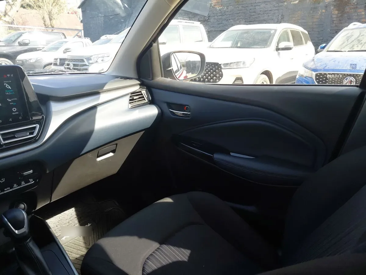 Suzuki Baleno 1.5 Glx 4x2 At 5p año 2025