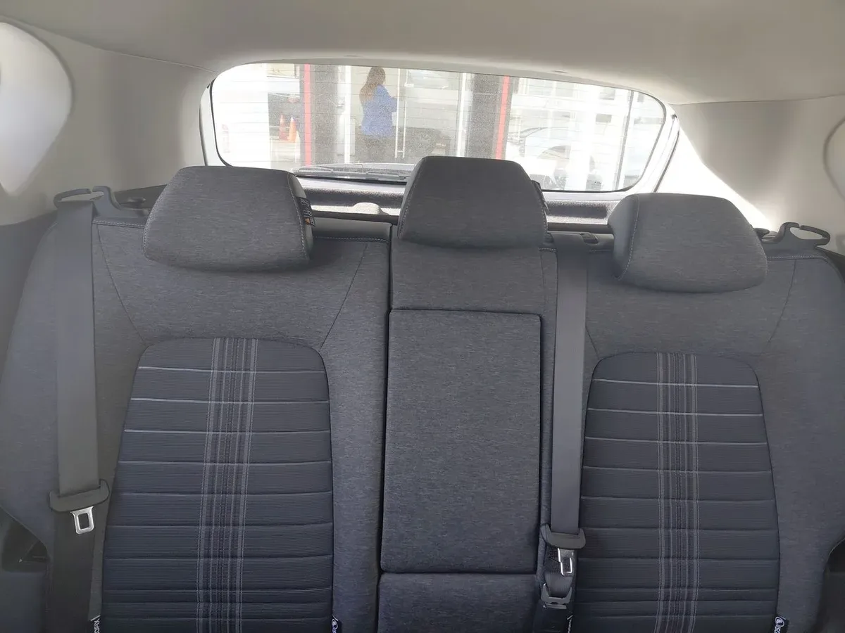 Kia Sonet 1.5 Ex 4x2 Ivt Ri At 5p año 2025