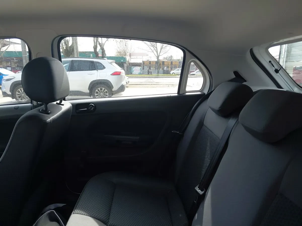 Volkswagen Gol 1.6 Trendline Lite 4x2 Hb Mt 5p año 2022