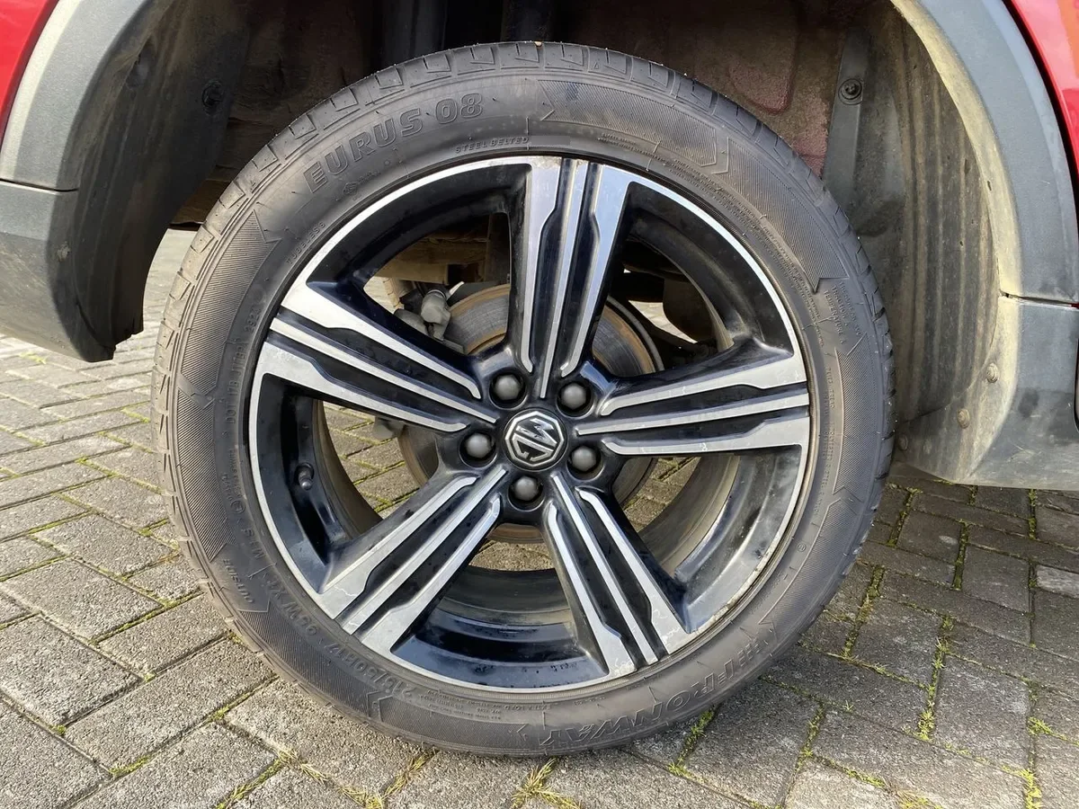 MG Mg Zs 1.5 Comfort 4x2 Mt 5p año 2020