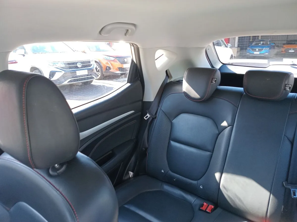 MG Mg Zx 1.5 Dlx 4x2 Cvt At 5p año 2023