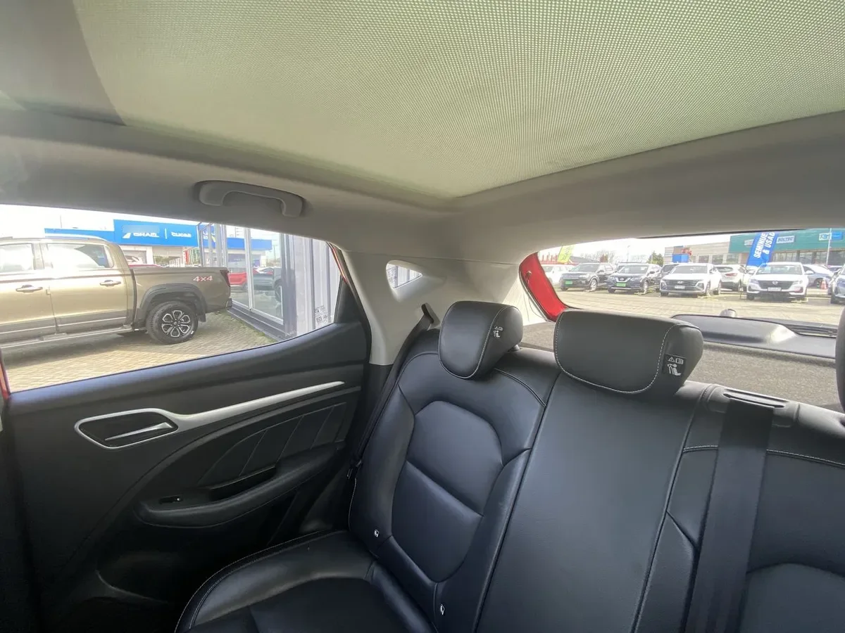 MG Mg Zs 1.5 Comfort At 5p año 2022