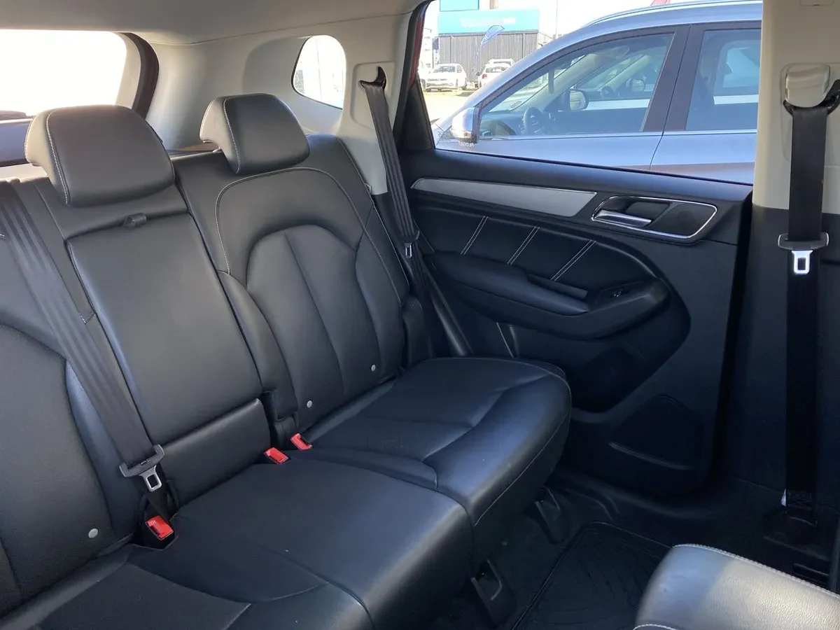 MG Mg Rx5 1.5 Dlx Mt 5p año 2022