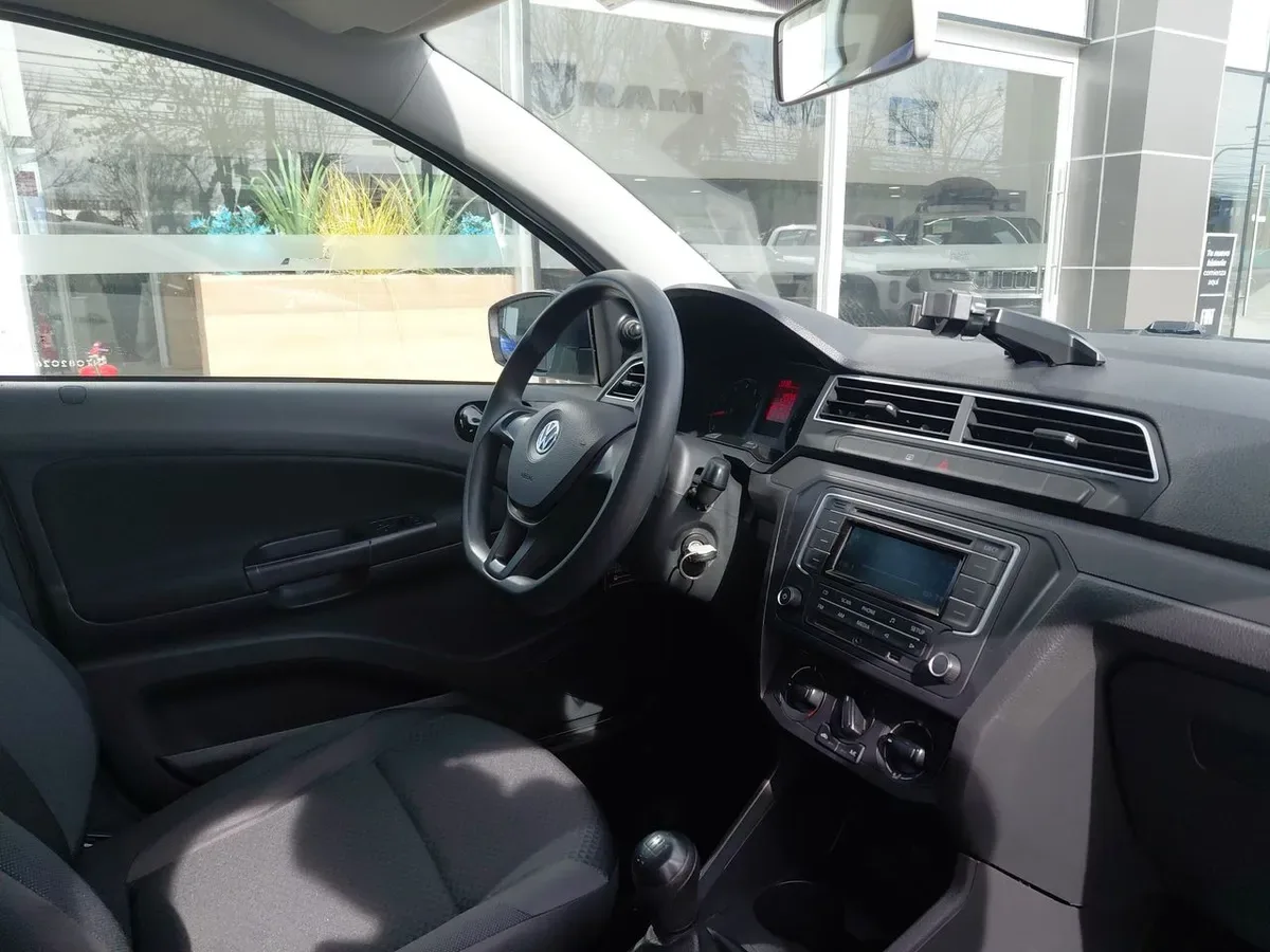 Volkswagen Gol 1.6 Trendline Lite 4x2 Hb Mt 5p año 2022
