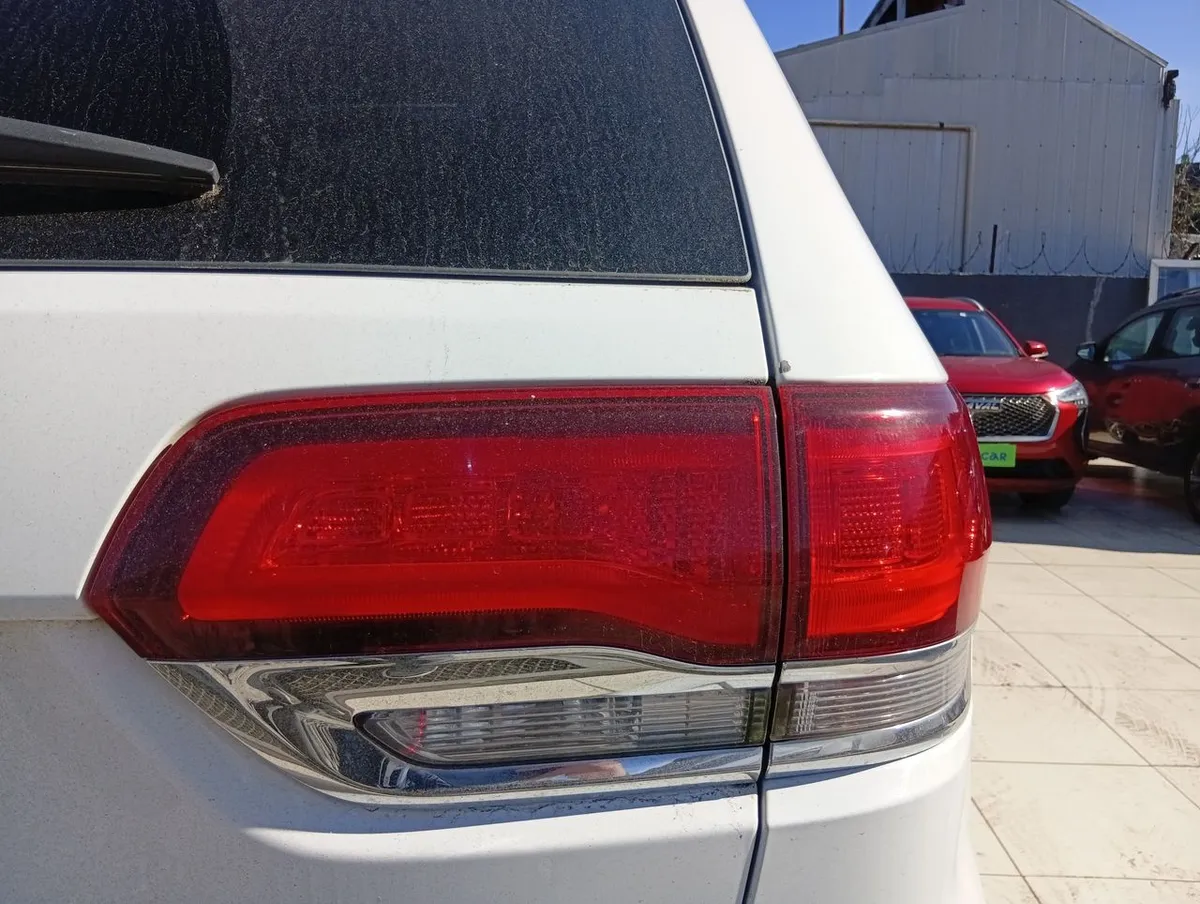Jeep Grand Cherokee 3.6 Limited Lx 4wd At 5p año 2021