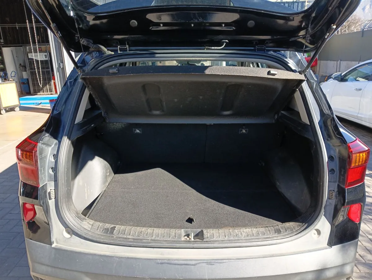 Kia Seltos 1.6 Ex 4x2 6mt 5p año 2022