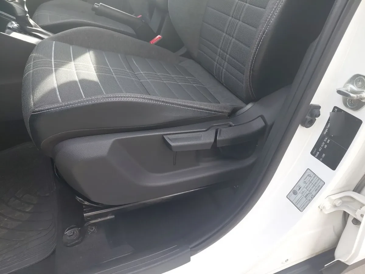 Kia Sonet 1.5 Ex 4x2 Ivt Ri At 5p año 2025