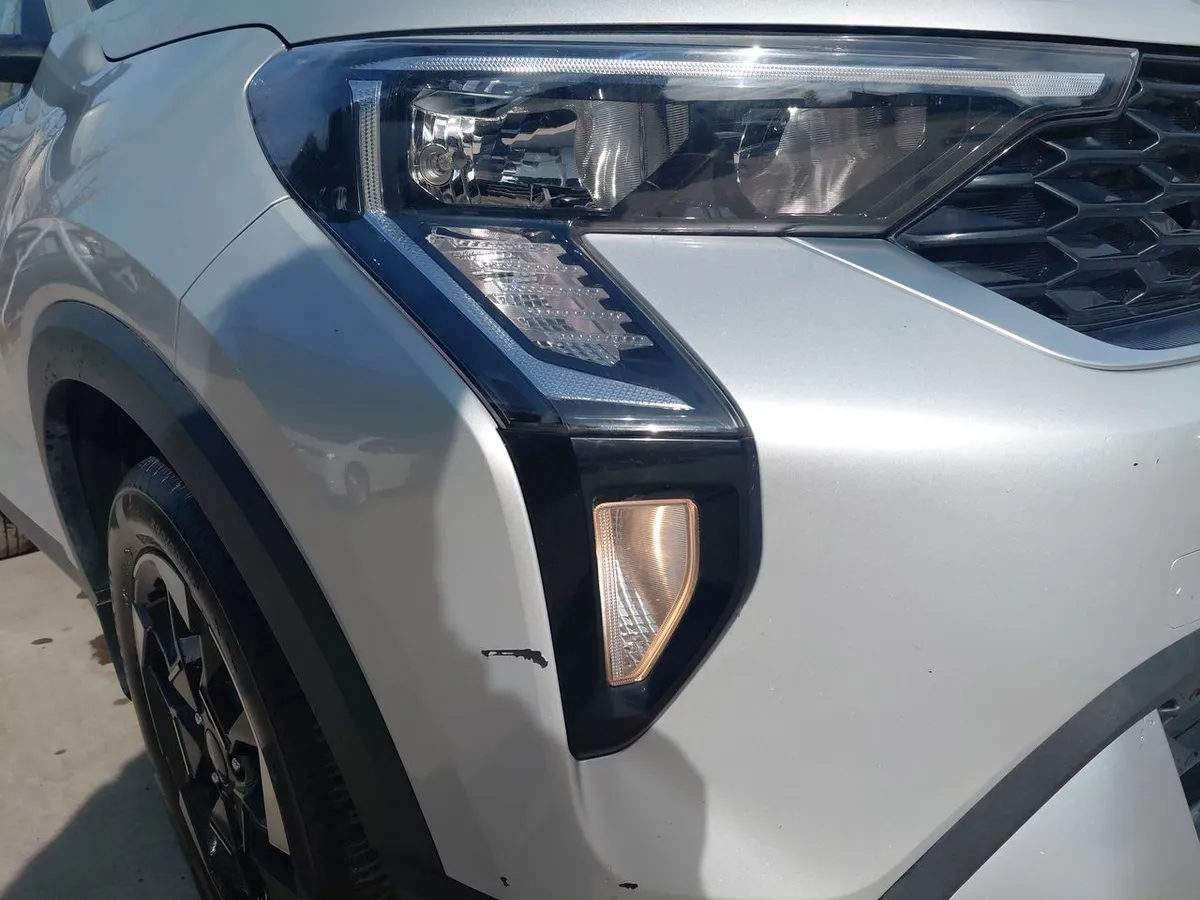 Kia Sonet 1.5 Ex 4x2 Ivt Ri At 5p año 2025