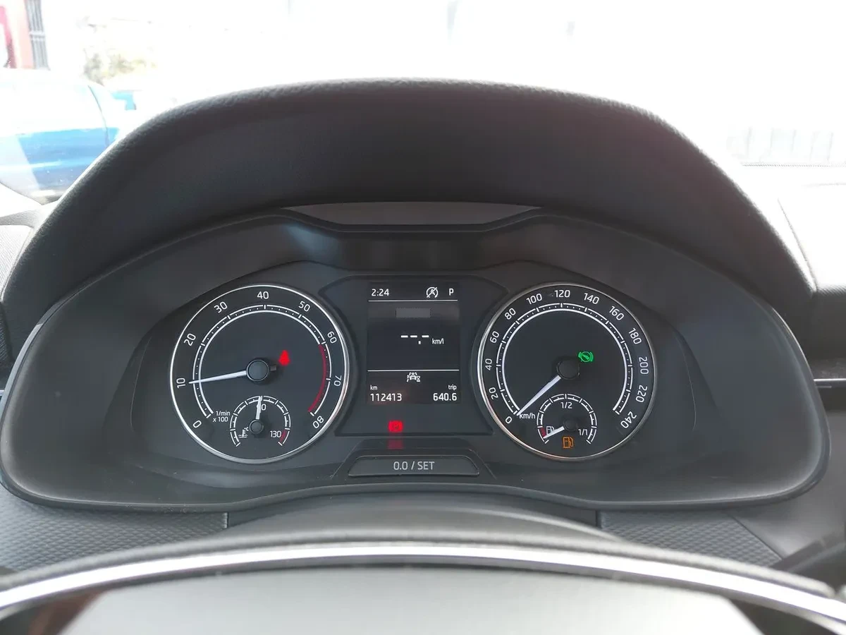 Skoda Kamiq 1.0 Tsi Ambition 4x2 At 5p año 2023