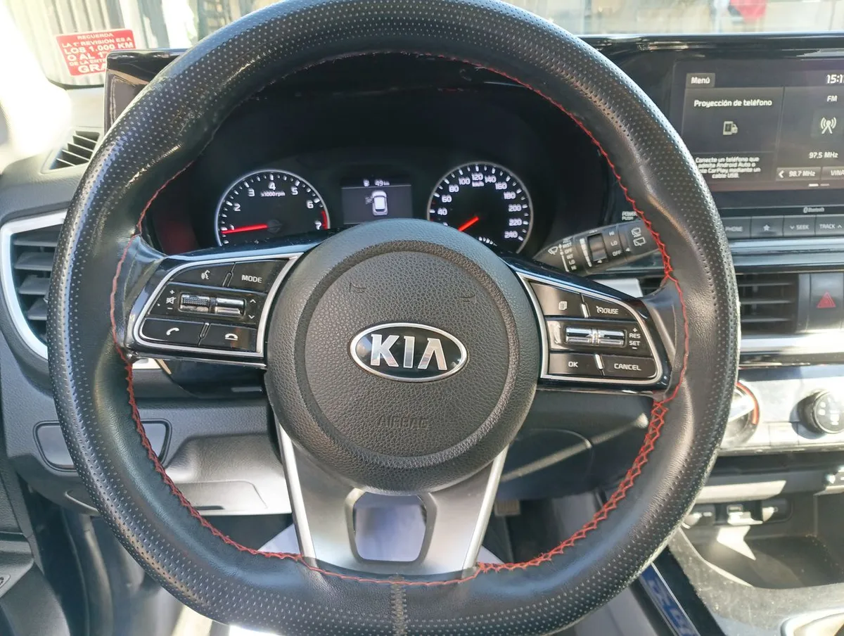 Kia Seltos 1.6 Ex 4x2 6mt 5p año 2022