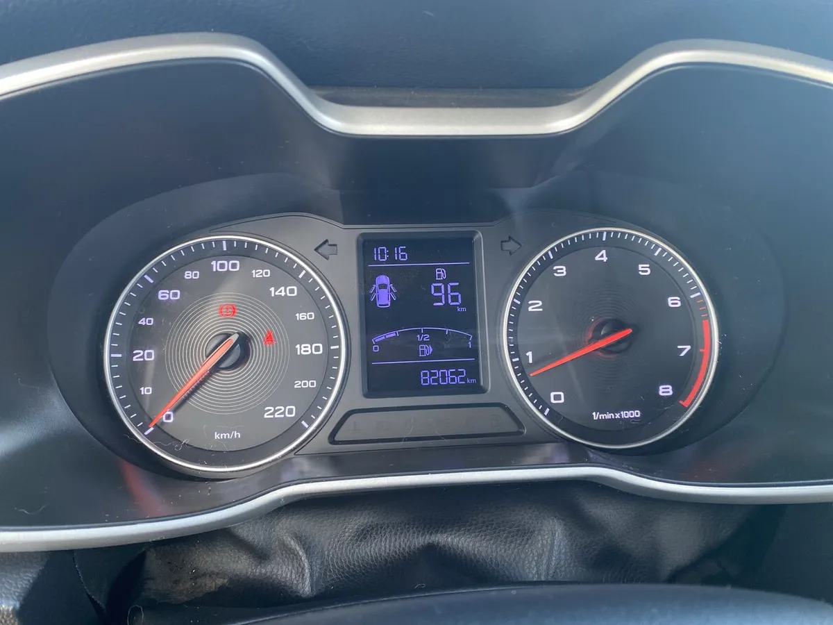 MG Mg Zs 1.5 Comfort 4x2 Mt 5p año 2020