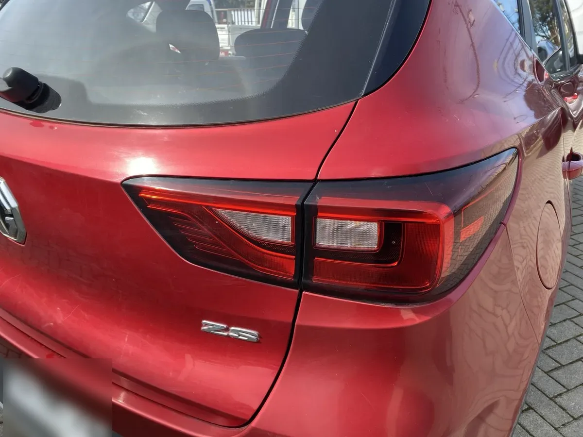 MG Mg Zs 1.5 Comfort At 5p año 2022