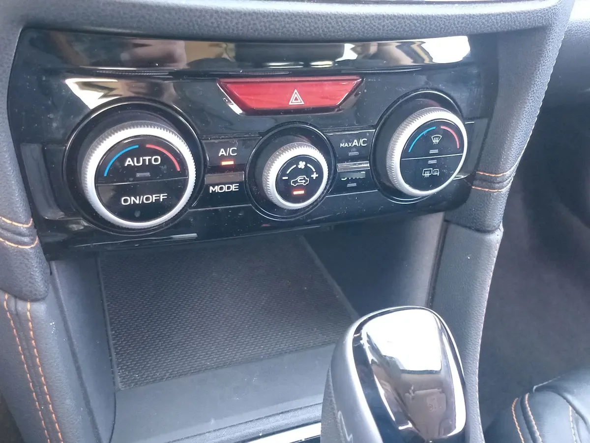 Subaru Xv 2.0i Limited Eyesight Awd Cvt At 5p año 2022