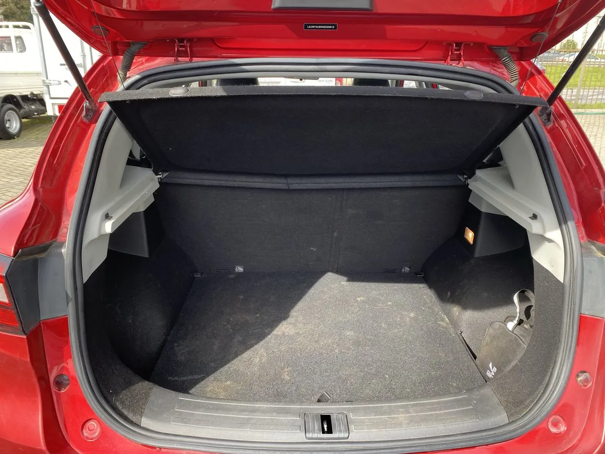 MG Mg Zs 1.5 Comfort At 5p año 2022