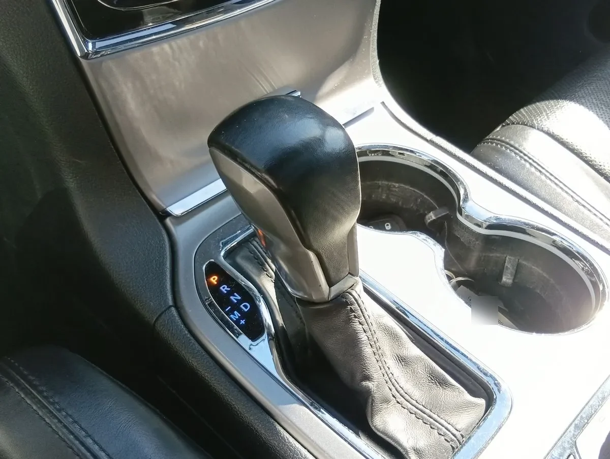 Jeep Grand Cherokee 3.6 Limited Lx 4wd At 5p año 2021