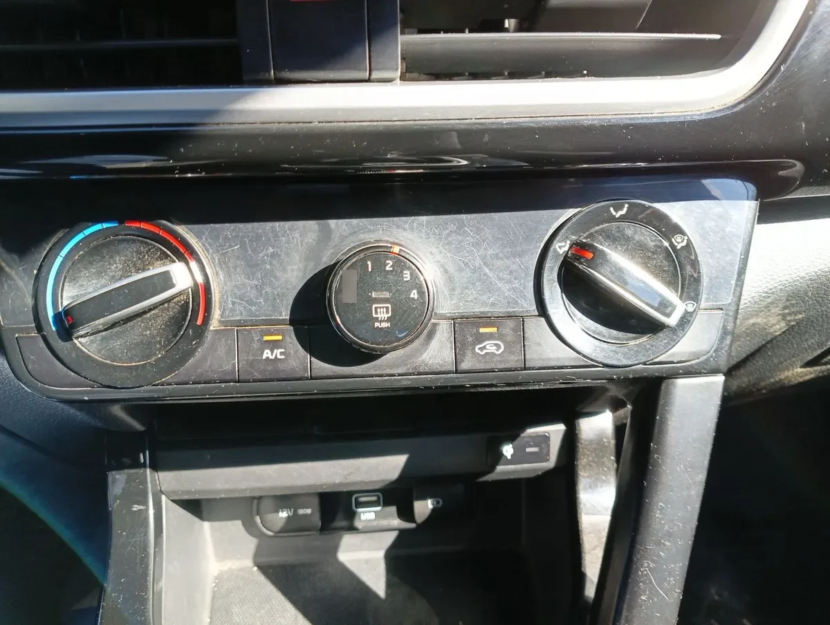 Kia Seltos 1.6 Ex 4x2 6mt 5p año 2022