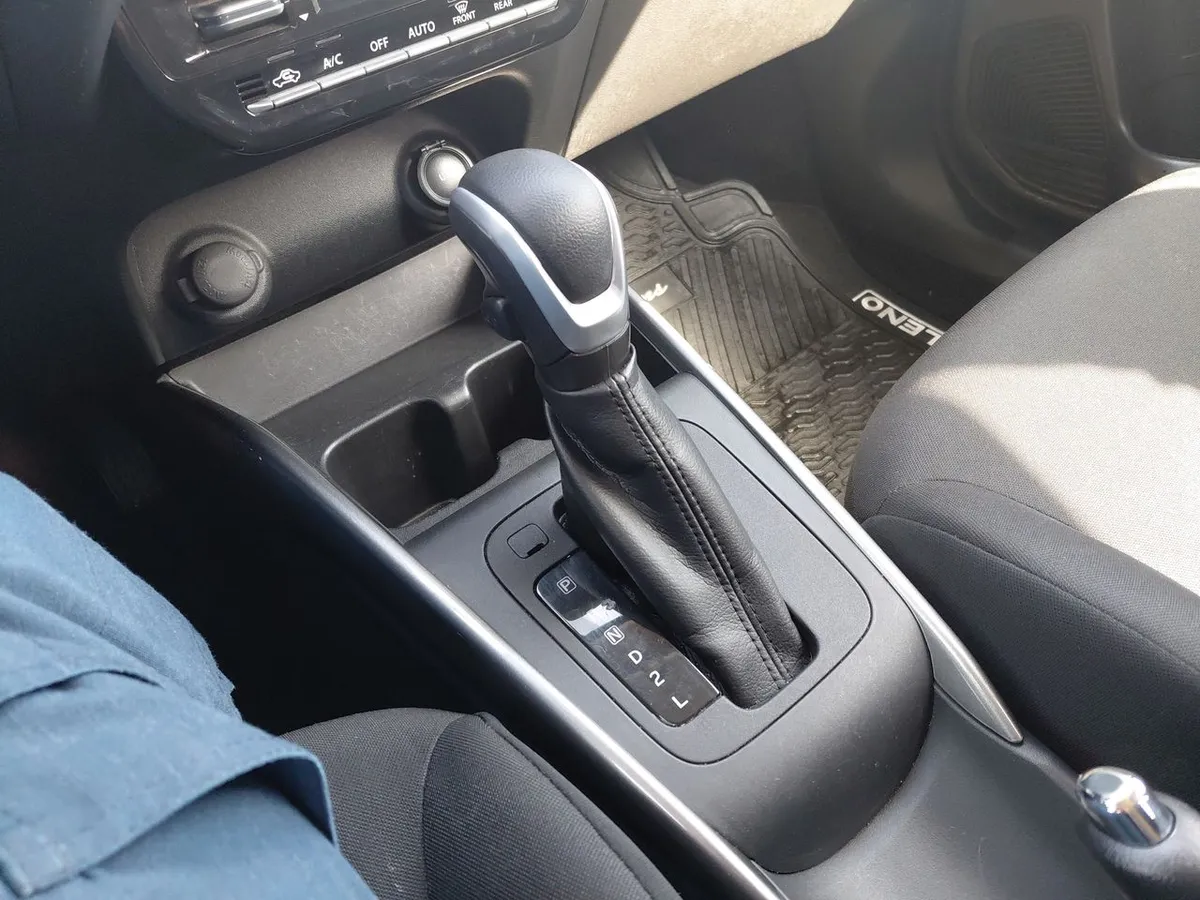 Suzuki Baleno 1.5 Glx 4x2 At 5p año 2025