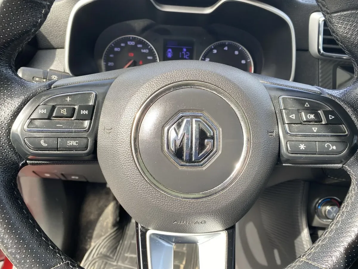 MG Mg Zs 1.5 Comfort At 5p año 2022
