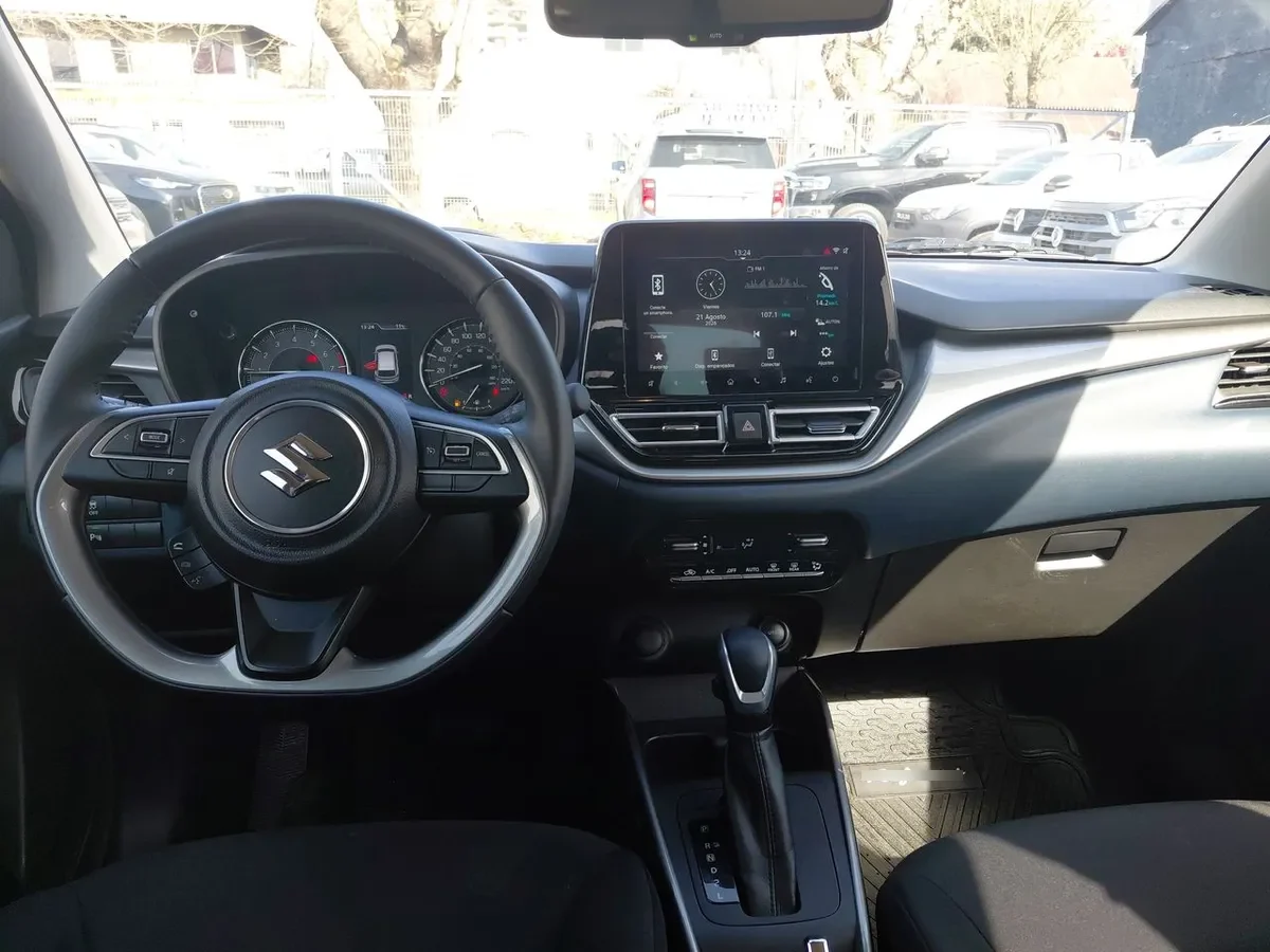 Suzuki Baleno 1.5 Glx 4x2 At 5p año 2025