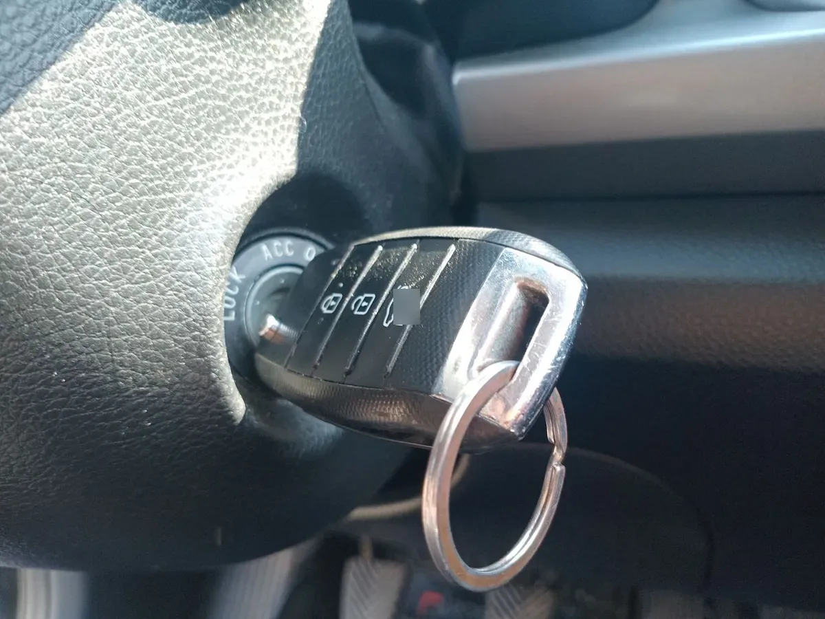 Kia Rio4 1.4 Lx Abs Ac Dab 6mt 4p año 2020