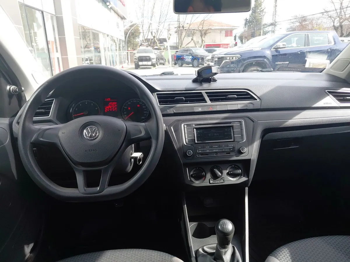 Volkswagen Gol 1.6 Trendline Lite 4x2 Hb Mt 5p año 2022