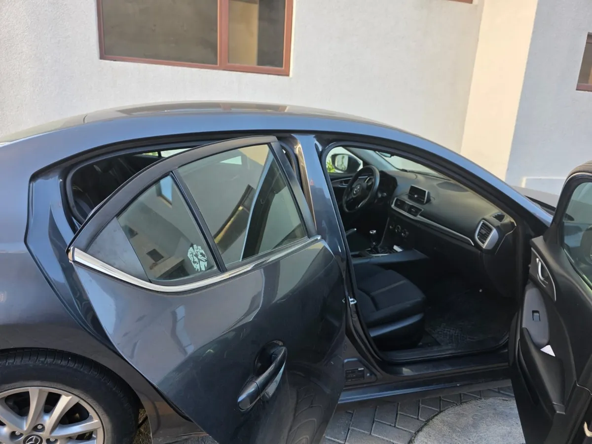 MAZDA MAZDA3 1.6 S L At año 2018