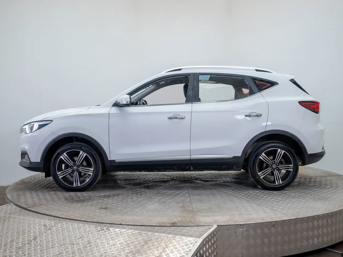 MG Zs Zs 1.5 Com Mt año 2021