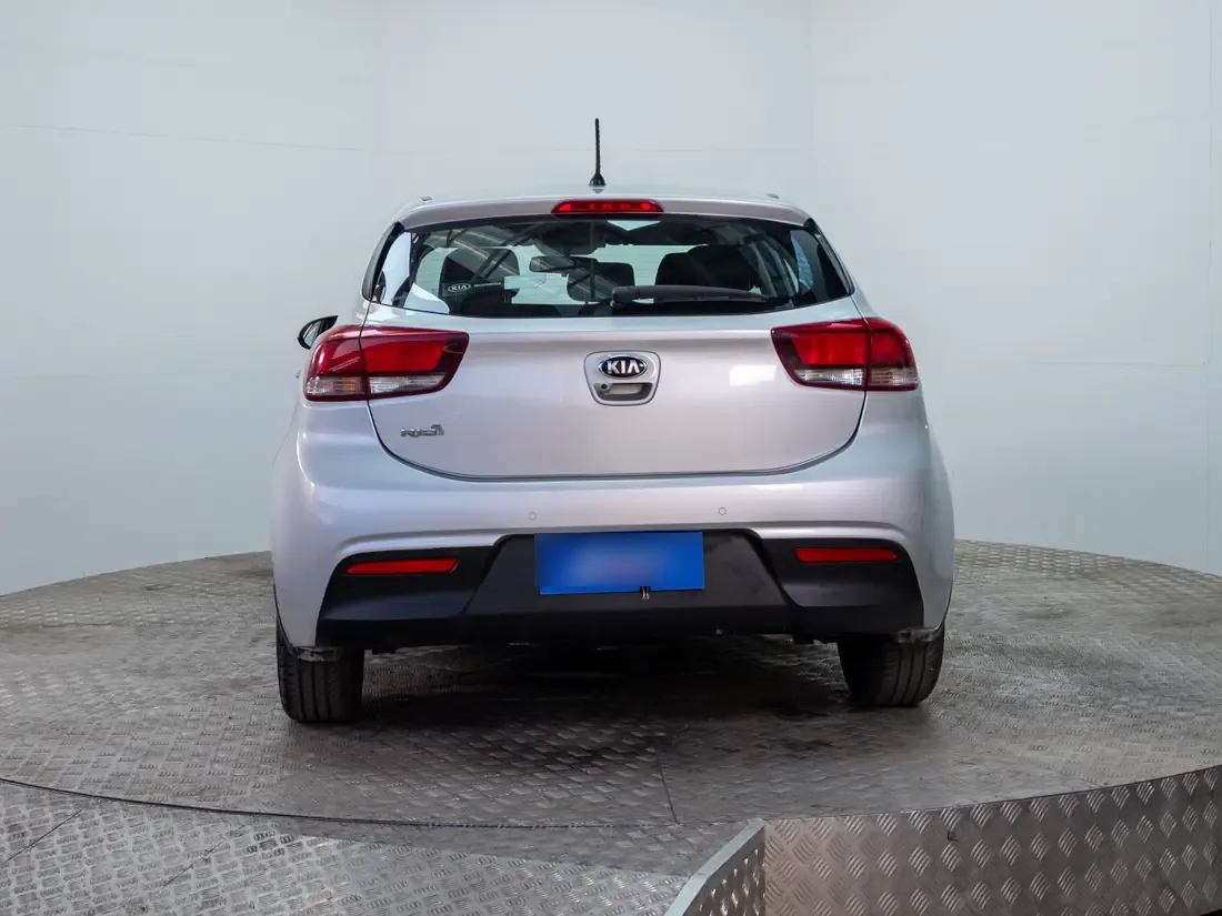 Kia Rio 5 Rio 5 1.4 Ex Full Mt año 2020