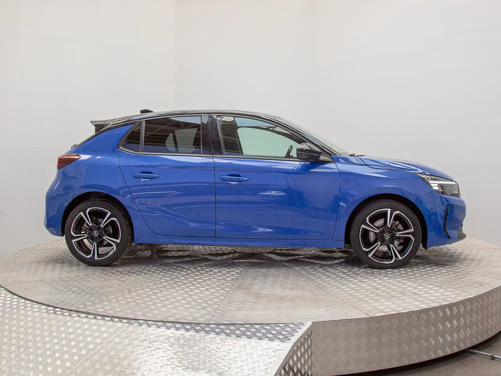 Opel Corsa 1.2 Gs Line At año 2024