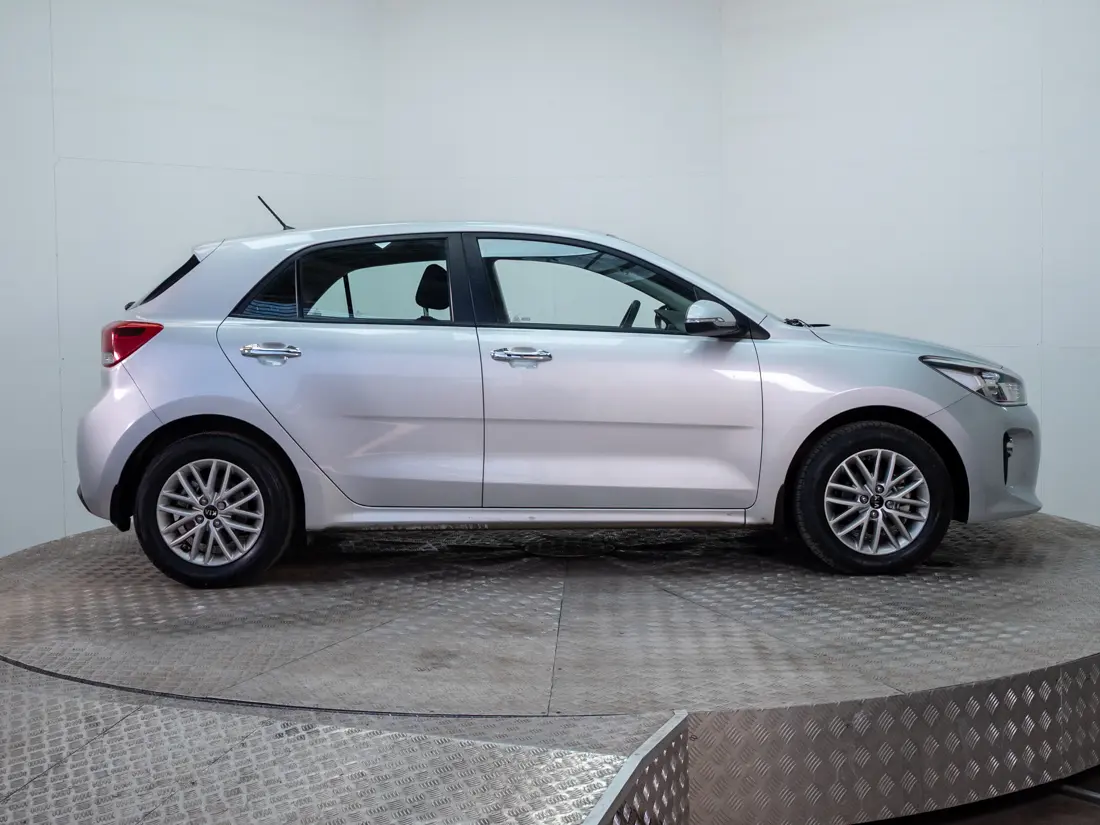 Kia Rio 5 Rio 5 1.4 Ex Full Mt año 2020
