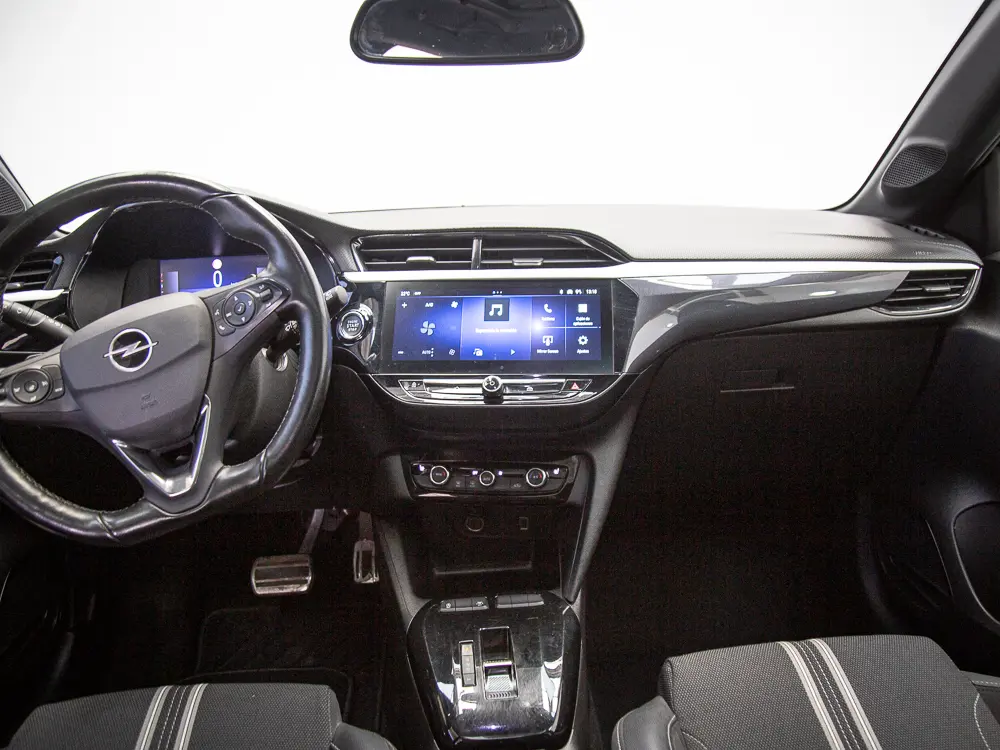 Opel Corsa 1.2 Gs Line At año 2024