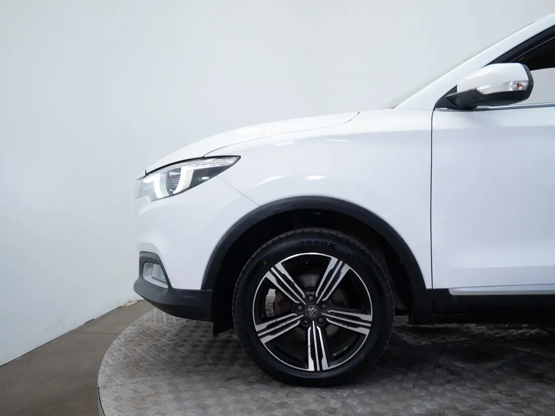 MG Zs Zs 1.5 Com Mt año 2021