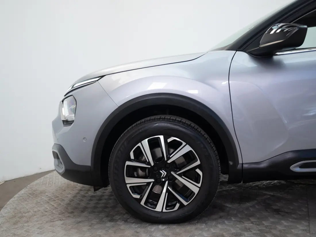 Citroen C4 C4 1.2 Puretech 130 Eat8 Shine At año 2024
