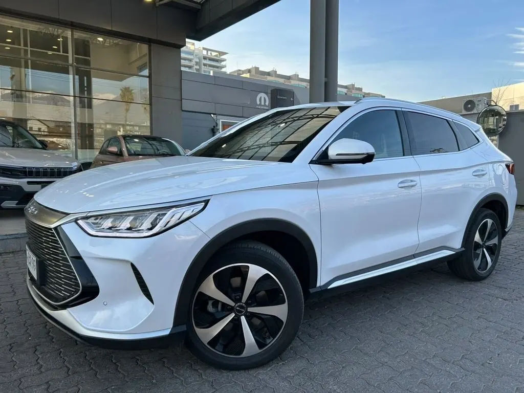 BYD Song Plus 1.5 Gs Hybrid 4x2 At 5p año 2024