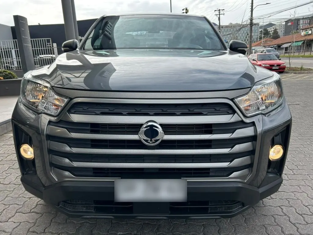 Ssangyong Grand Musso 2.2 Lx Td Diesel 2wd Mt6 4p año 2023