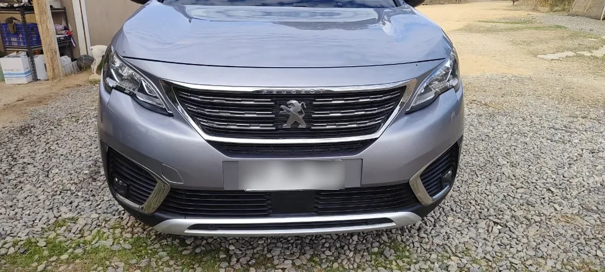 PEUGEOT 5008 2.0 Gt Bluehdi 180hp E6 At Diesel año 2018