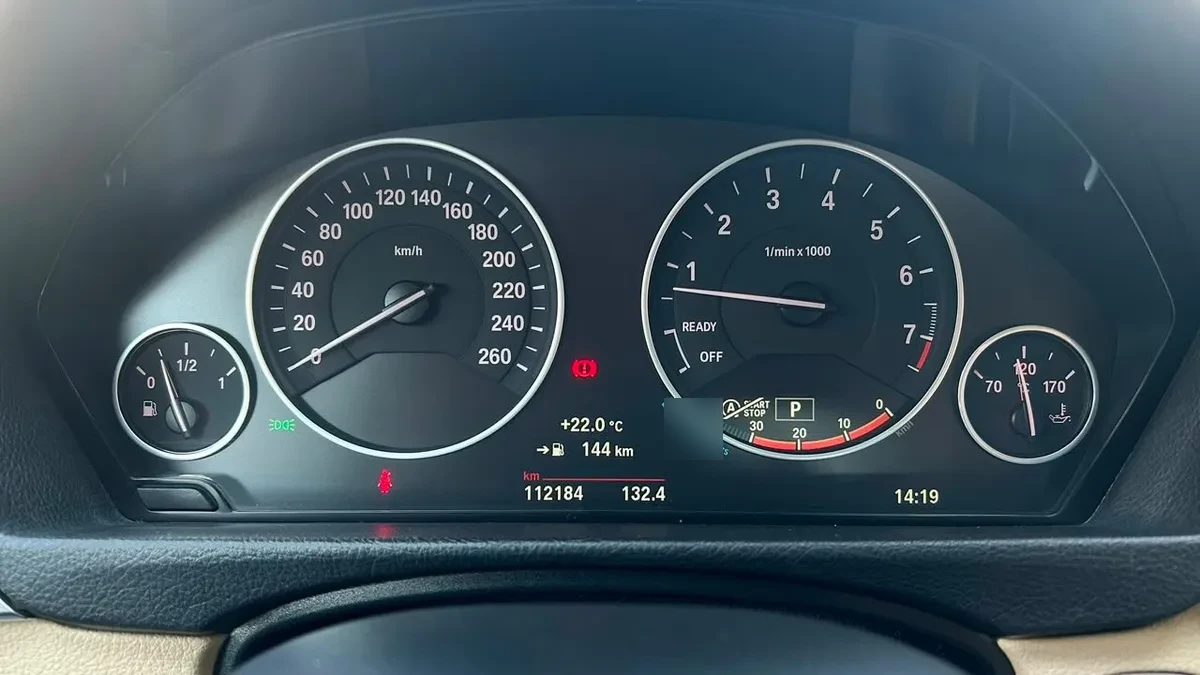 BMW 320i Lci 2.0 Automático año 2016