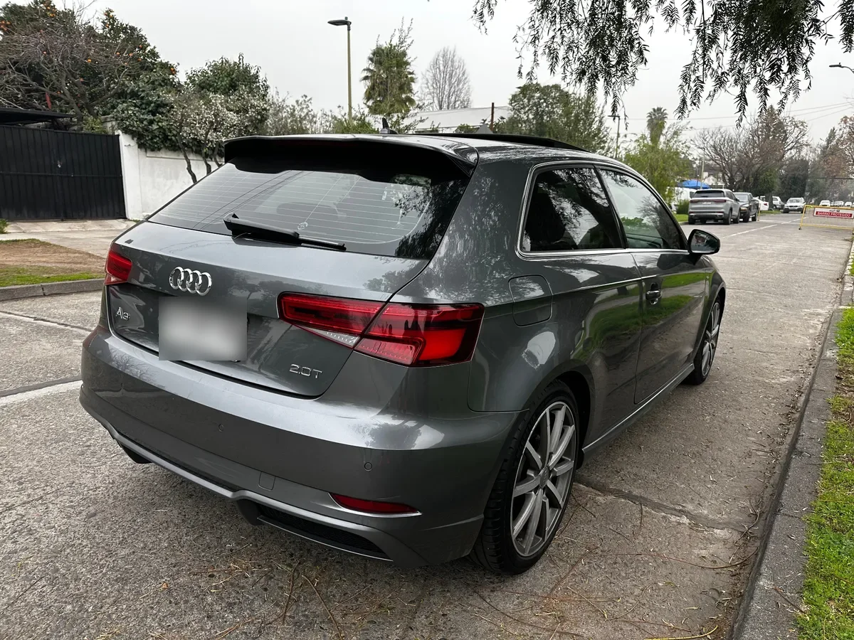 AUDI A3 2.0 Sportback Sport Tfsi At año 2017