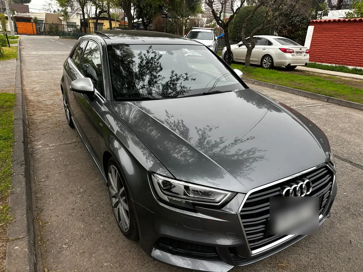 AUDI A3 2.0 Sportback Sport Tfsi At año 2017
