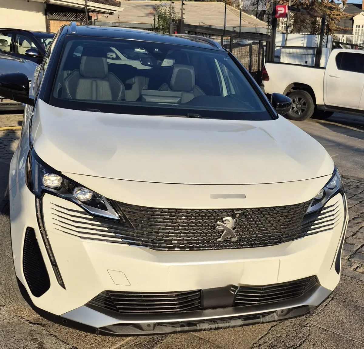 PEUGEOT 5008 1.5 Allure Bluehdi 130 At Diesel año 2022