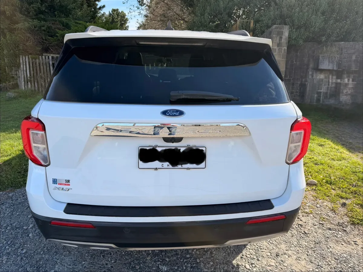 FORD EXPLORER 2.3 Ecoboost At año 2021