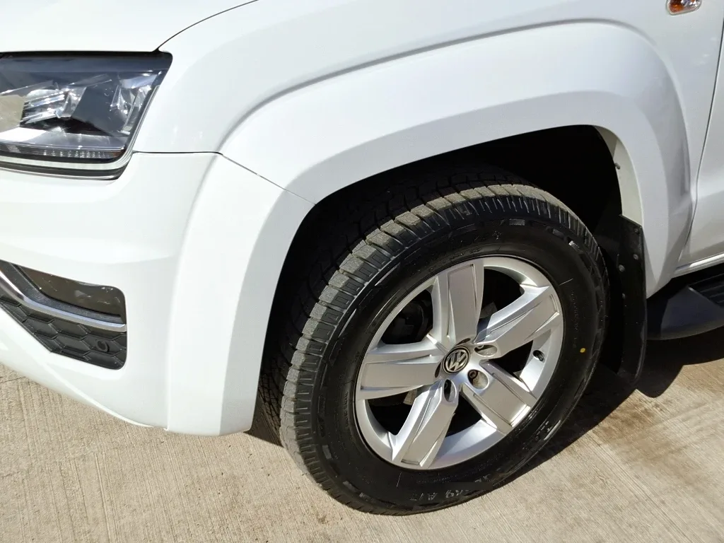 Volkswagen Amarok Amarok Highline Dc 2.0 4x4 At año 2023